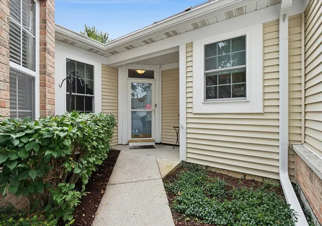 Photo 1 of Townhouse for sale at 2058 Carillon Dr #0, Grayslake, IL 60030 | MLS# 12732402 | Listing updated on 2026-08-31
