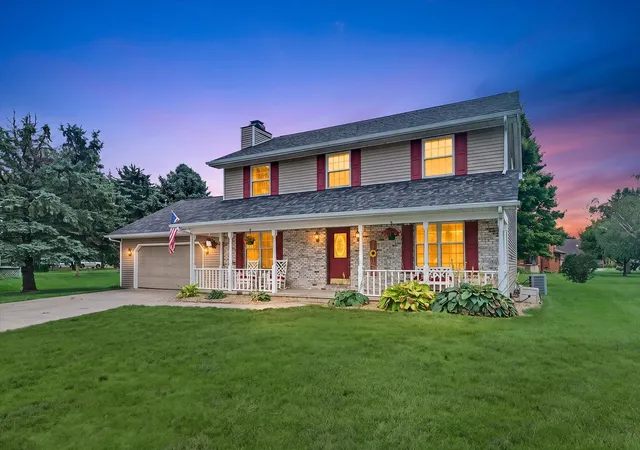 Photo 50 of Single family home for sale at 300 Gainesborough Ct, Monticello, IL 61856 | MLS# 12732405 | Listing updated on 2026-08-20