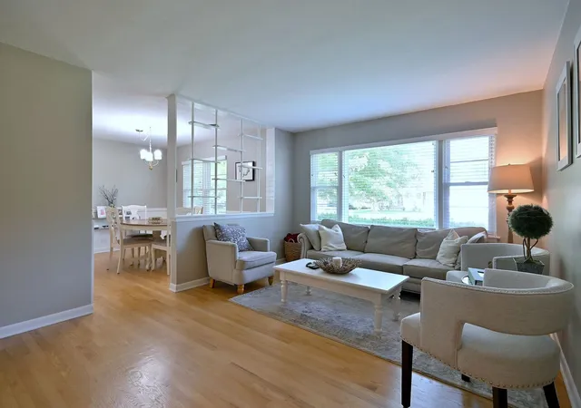 4th image of 936 S Monroe St, Hinsdale, IL 60521 | MLS# 12732428