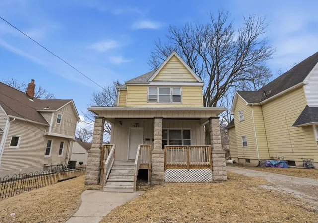 1st image of 903 44th St, Rock Island, IL 61201 | MLS# 12732432