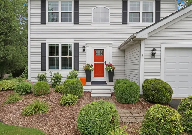 51st image of 93 Old Farm Ct, Lindenhurst, IL 60046 | MLS# 12732436