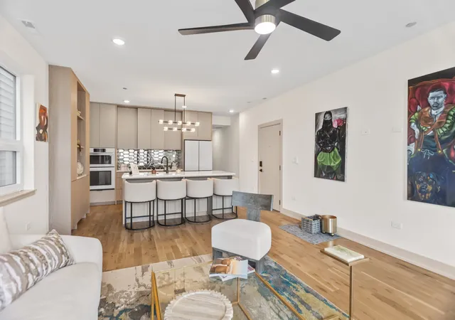 5th image of 4441 S Vincennes Ave, Chicago, IL 60653