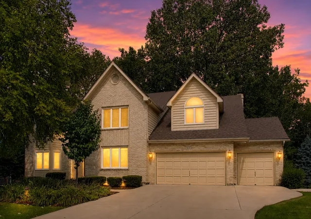 1st image of 933 Spindletree Ave, Naperville, IL 60565 | MLS# 12732452