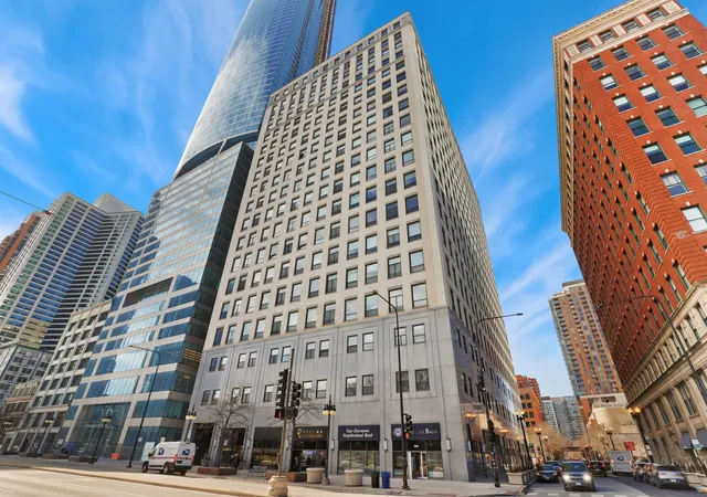 1st image of 910 S Michigan Ave, Chicago, IL 60605