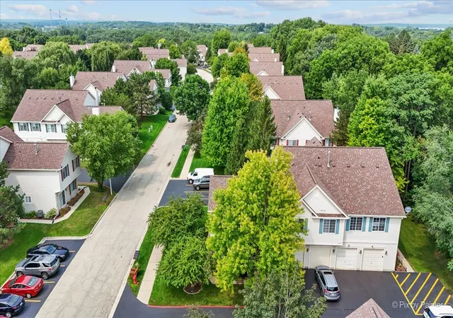 Photo 4 of Townhouse for sale at 635 Windsor Dr #4A, Fox Lake, IL 60020 | MLS# 12732481 | Listing updated on 2026-09-02