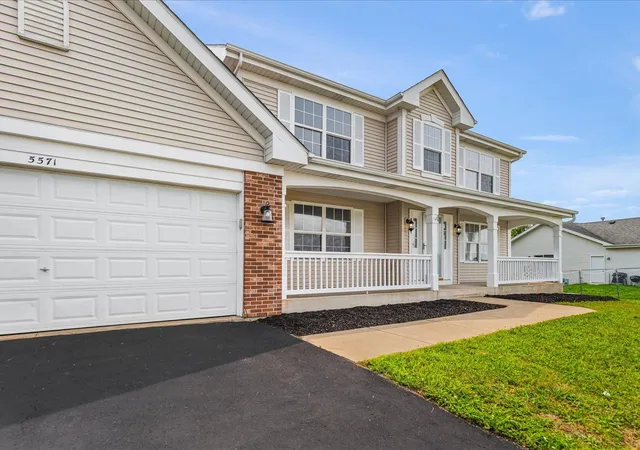 Photo 3 of Sale Pending at 5571 Thribble Cross, Roscoe, IL 61073 | MLS# 12732497 | Listing updated on 2026-09-05