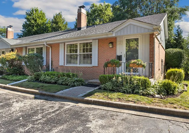 1st image of 12 Robin Hood Ln #12, Northfield, IL 60093 | MLS# 12732538