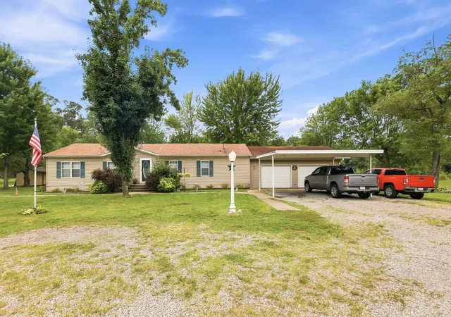 Photo 1 of Single family home for sale at 7991 Gemini Ct, Sparta, IL 62286 | MLS# 12732539 | Listing updated on 2026-08-25