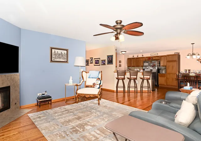 5th image of 2883 Joela Dr, New Lenox, IL 60451 | MLS# 12732544