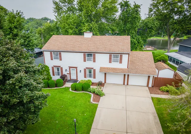 2nd image of 15 Somerset Rd, Montgomery, IL 60538 | MLS# 12732555