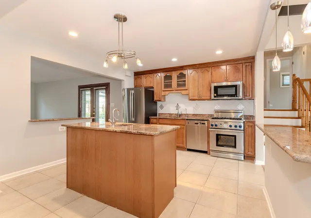 Photo 35 of Single family home for sale at 5639 N Manor Ln, Norwood Park, IL 60631 | MLS# 12732563 | Listing updated on 2026-08-31