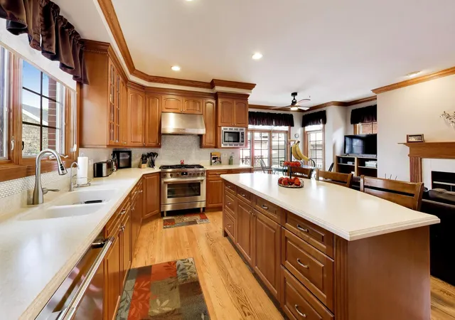 Photo 3 of Single family home for sale at 5837 N Virginia Ave, Chicago, IL 60659 | MLS# 12732566 | Listing updated on 2026-10-21