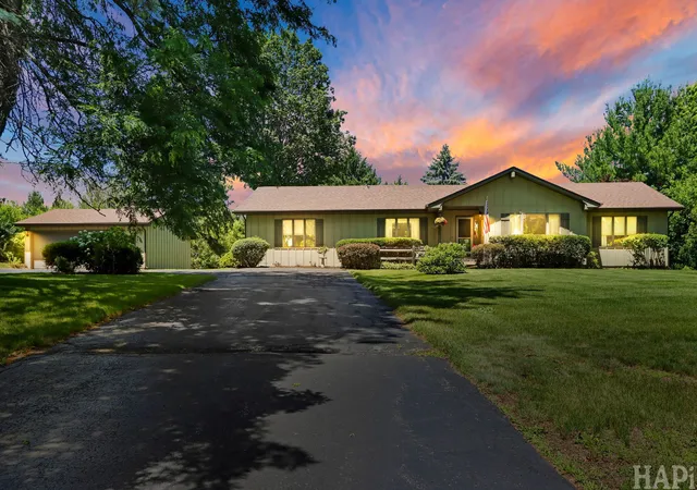 33rd image of 1702 Breezy Lawn Rd, Spring Grove, IL 60081 | MLS# 12732570