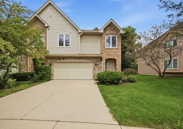 Photo 1 of Townhouse for sale at 2645 Chelsey St, Buffalo Grove, IL 60089 | MLS# 12732627 | Listing updated on 2026-09-02