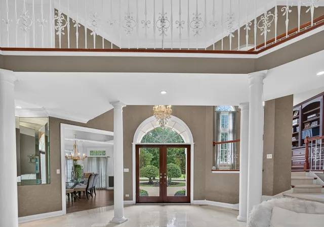 4th image of 6N538 Brookhaven Ln, St. Charles, IL 60175 | MLS# 12732644