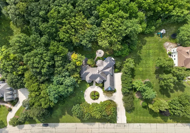 81st image of 6n538 Brookhaven Ln, St. Charles, IL 60175 | MLS# 12732644