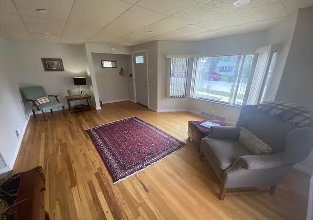 Photo 3 of Single family home for sale at 2734 W 98th Place, Evergreen Park, IL 60805 | MLS# 12732684 | Listing updated on 2026-09-01