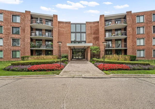Condo for sale at 1505 E Central Rd #402-A, Arlington Heights, IL 60005 | MLS# 12732691 | Listing updated on 2026-08-18