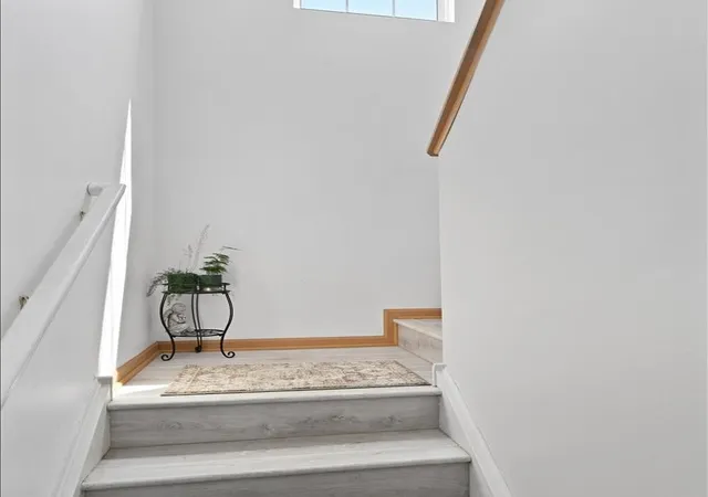 3rd image of 124 Bertram Dr #K, Yorkville, IL 60560 | MLS# 12732694