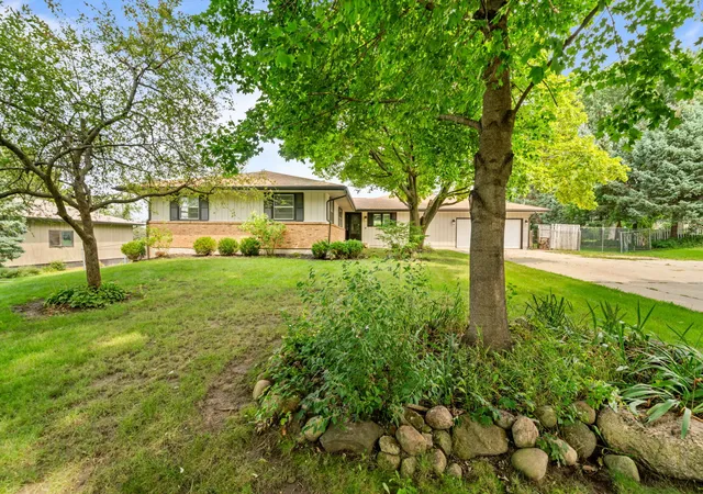 Photo 40 of Sale Pending at 6379 Hallen Ave, Belvidere, IL 61008 | MLS# 12732703 | Listing updated on 2026-08-27