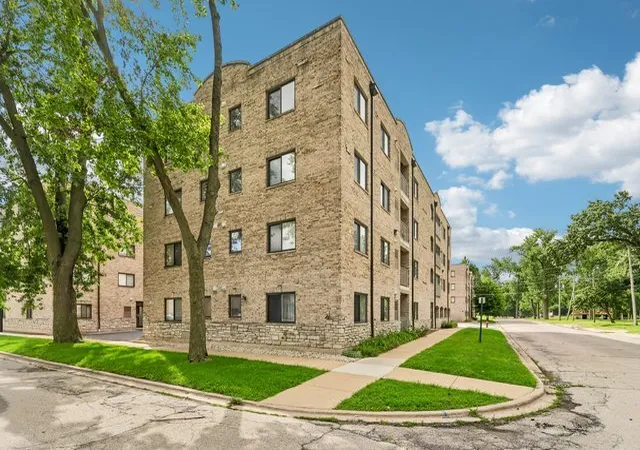 Photo 1 of Condo for sale at 7335 Oakwood Ave #2F, Lyons, IL 60534 | MLS# 12732711 | Listing updated on 2026-08-24