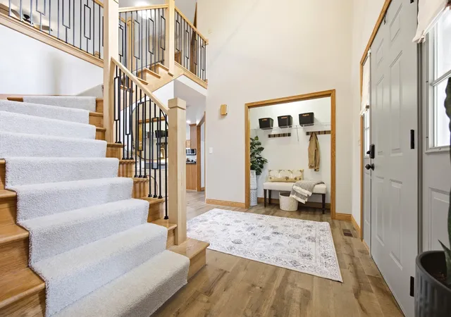5th image of 8N055 Secretariat Ct, St. Charles, IL 60175 | MLS# 12732735