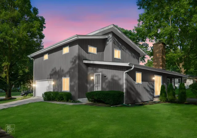 Photo 3 of Single family home for sale at 6s575 Bridlespur Dr, Naperville, IL 60540 | MLS# 12732823 | Listing updated on 2026-09-07