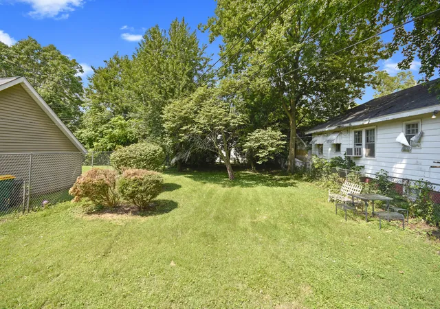 Photo 45 of Single family home for sale at 1016 W King St, Decatur, IL 62522 | MLS# 12732831 | Listing updated on 2026-09-03