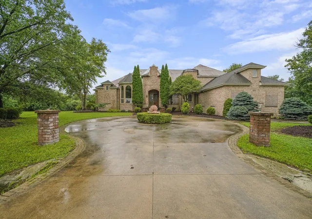 1st image of 1071 Country Ln, Bourbonnais, IL 60914 | MLS# 12732839