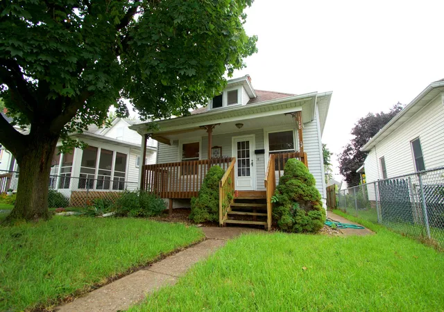 1st image of 118 5th St, Silvis, IL 61282 | MLS# 12732840