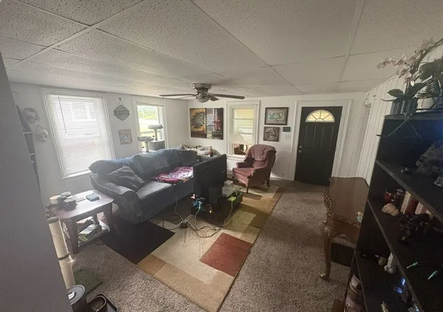 4th image of 107 Hettinger Ln, North Aurora, IL 60542 | MLS# 12732883