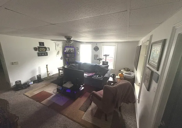 5th image of 107 Hettinger Ln, North Aurora, IL 60542 | MLS# 12732883