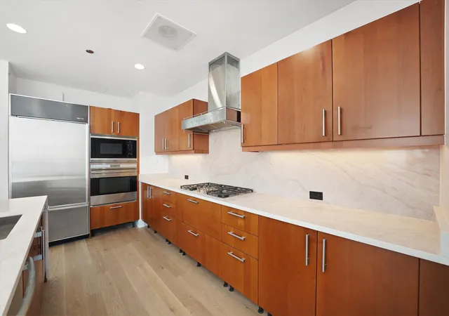 2nd image of 401 N Wabash Ave #81F, Chicago, IL 60611 | MLS# 12732884