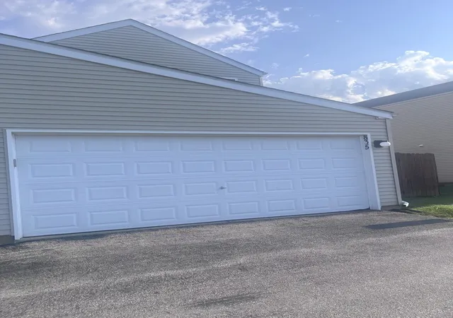 21st image of 835 Four Seasons Blvd #835, Aurora, IL 60504 | MLS# 12732896