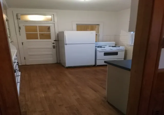 4th image of 3643 Clinton Ave, Berwyn, IL 60402 | MLS# 12732902