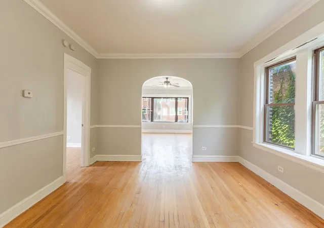 Listing Photo 4 - Condo for sale in building located at 8411 S Elizabeth St, Chicago, IL 60620