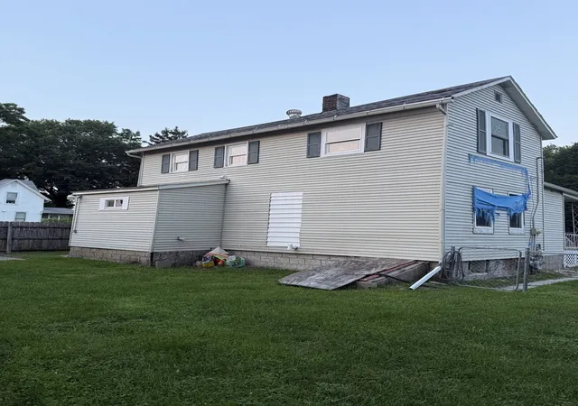 1st image of 714 Clark St, Galesburg, IL 61401 | MLS# 12732964