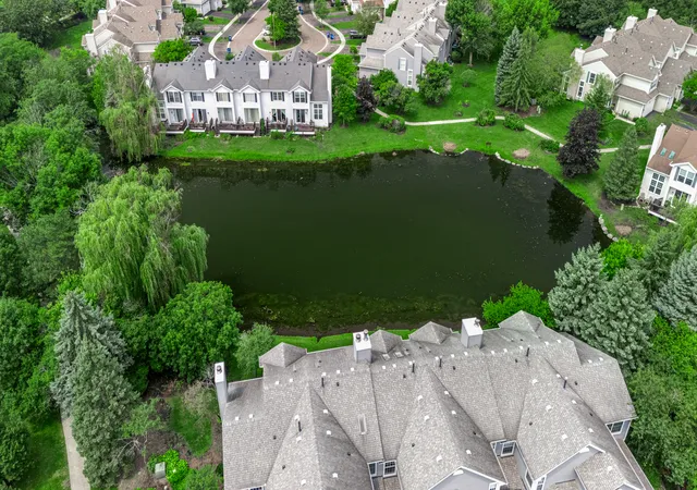 23rd image of 1419 Walnut Hill Ave, St. Charles, IL 60174 | MLS# 12732979