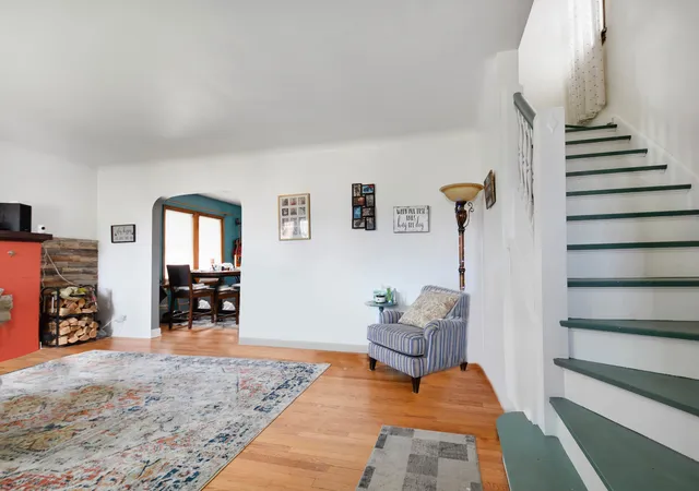 2nd image of 3833 Oak Park Ave, Berwyn, IL 60402 | MLS# 12733003