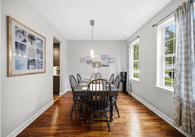 5th image of 333 Foxford Dr, Cary, IL 60013 | MLS# 12733010