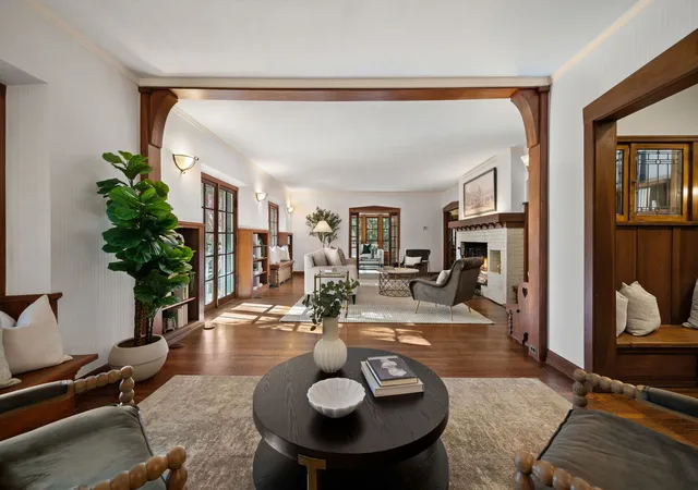 Photo 3 of Single family home for sale at 215 Prospect Ave, Highland Park, IL 60035 | MLS# 12733085 | Listing updated on 2026-08-20