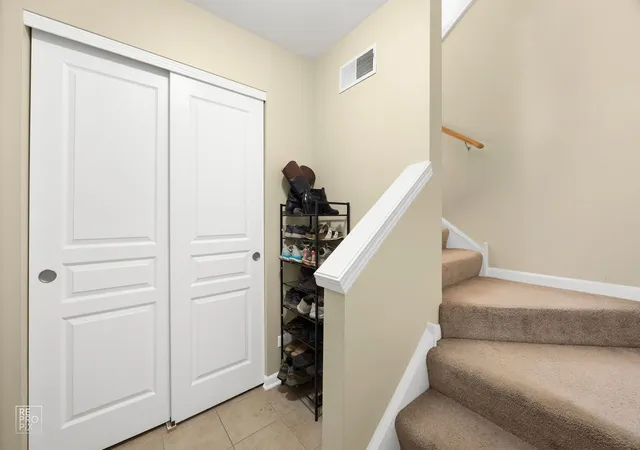 Photo 2 of Townhouse for sale at 706 E Wing St, Arlington Heights, IL 60004 | MLS# 12733097 | Listing updated on 2026-08-28