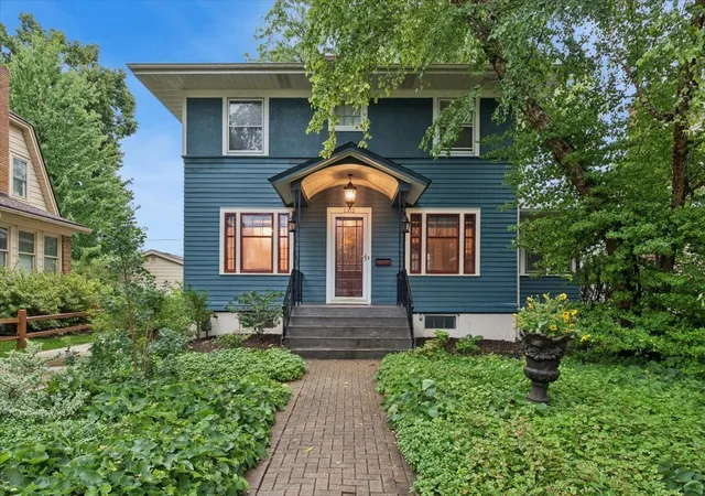 1st image of 1312 S 3rd St, St. Charles, IL 60174 | MLS# 12733118