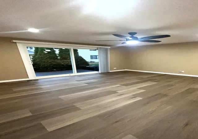 Photo 4 of Condo for sale at 1114 Quanset Ct, Schaumburg, IL 60194 | MLS# 12733157 | Listing updated on 2026-08-22