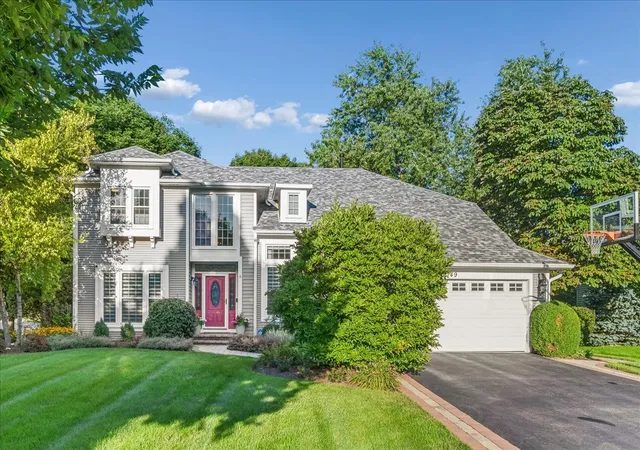 Photo 1 of Single family home for sale at 149 Napier Ct, Vernon Hills, IL 60061 | MLS# 12733190 | Listing updated on 2026-08-22