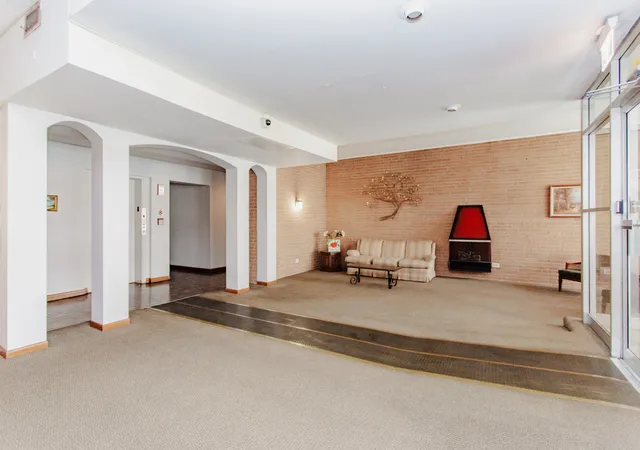 4th image of 1633 River St #2A, Des Plaines, IL 60016 | MLS# 12733205