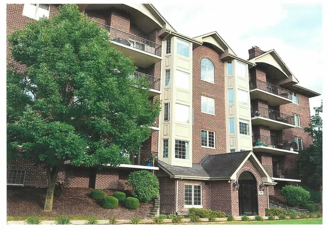 Condo for sale at 6675 S Cass Ave #2A, Westmont, IL 60559 | MLS# 12733214
