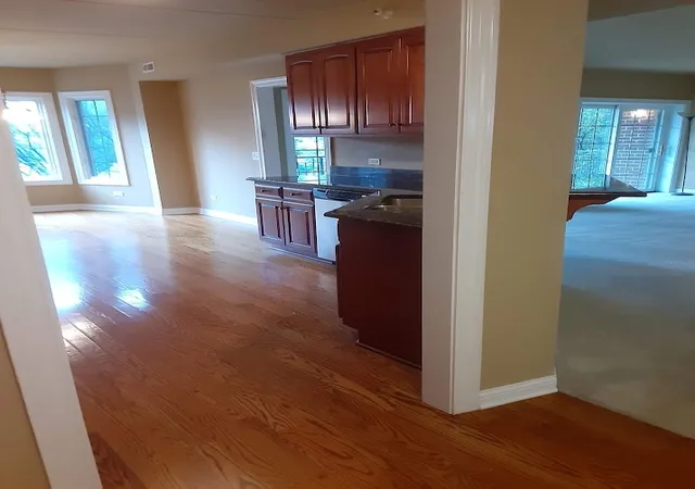 Listing Photo 5 - Condo for sale in building located at 6675 S Cass Ave, Westmont, IL 60559 - Unit #2A