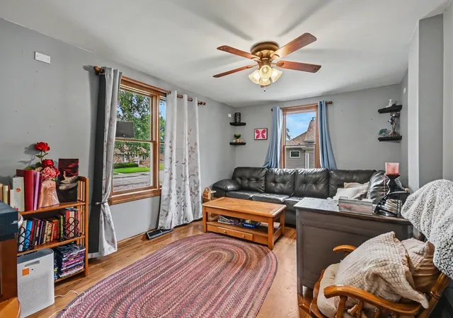 5th image of 304 N Maple St, Grant Park, IL 60940 | MLS# 12733255