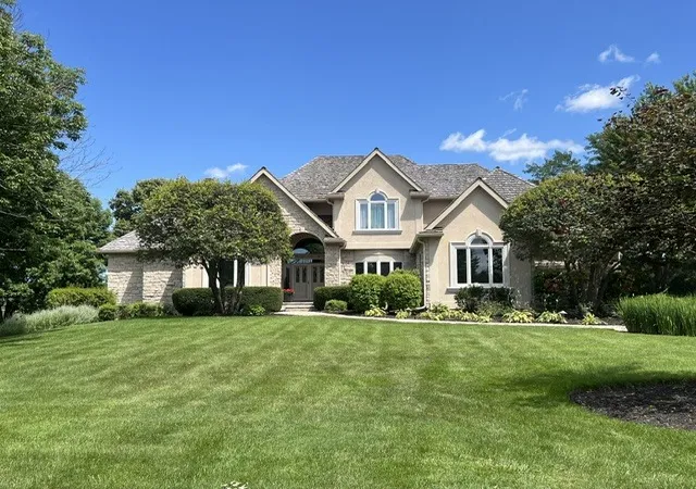 Photo 2 of Mansion for sale at 29051 N Cleek Ct, Mundelein, IL 60060 | MLS# 12733274 | Listing updated on 2026-08-20